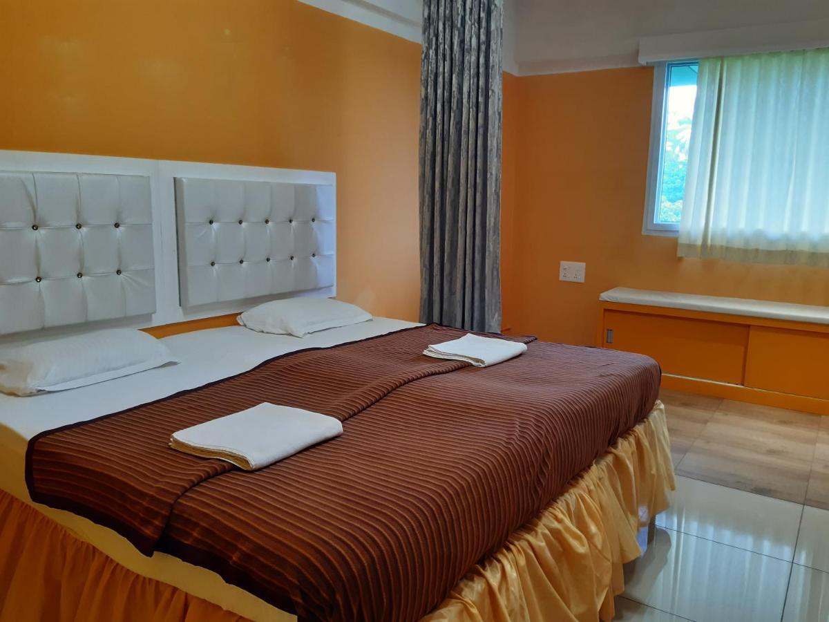 Niasha Hotel Mangalore Exterior photo
